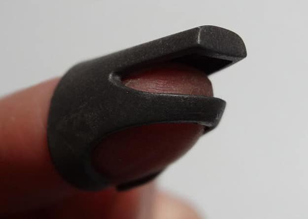 fingernail-is-touchscreen-stylus