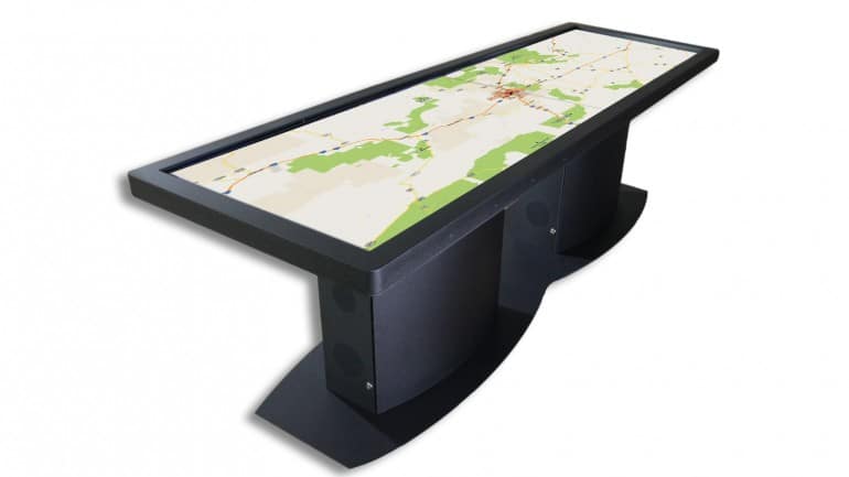 ideum-pano-touchscreen-desk