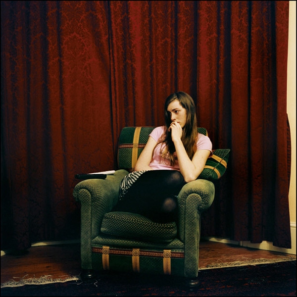 people-watching-tv-photography people-watching-television-photography