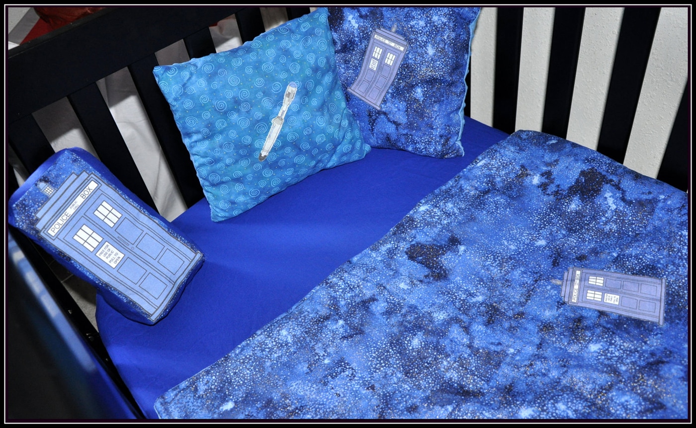 geek-baby-quilt-blankets doctor-who-baby-blankets