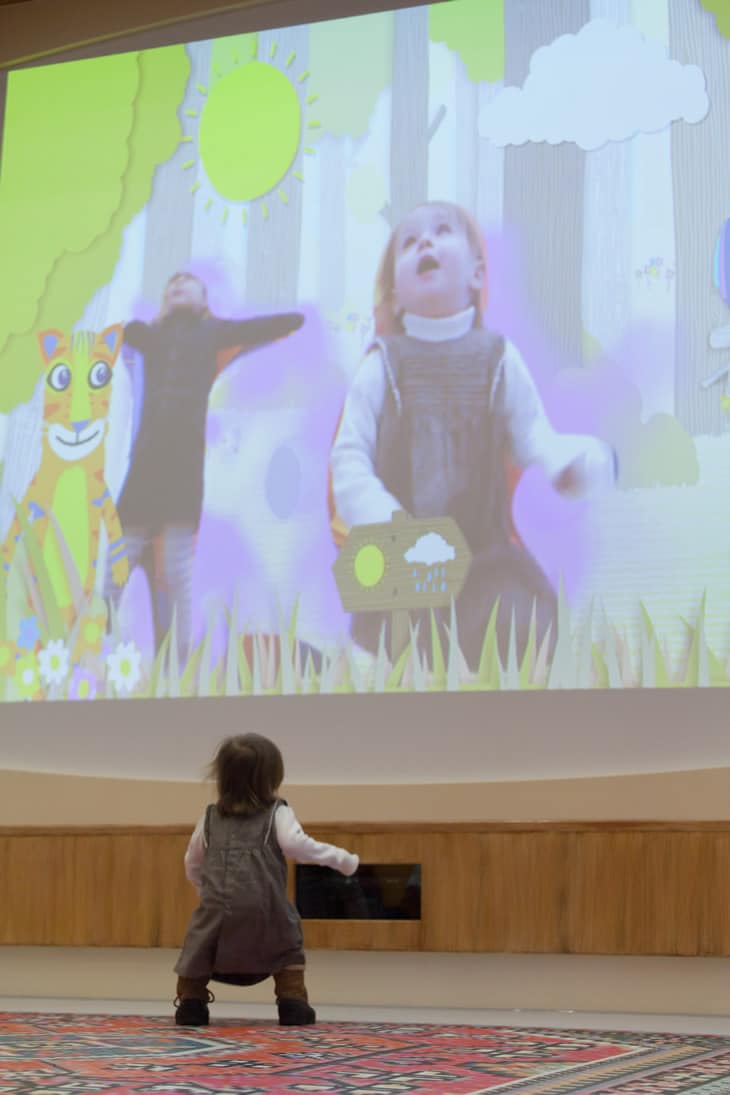 interactive-wall-high-tech-playground