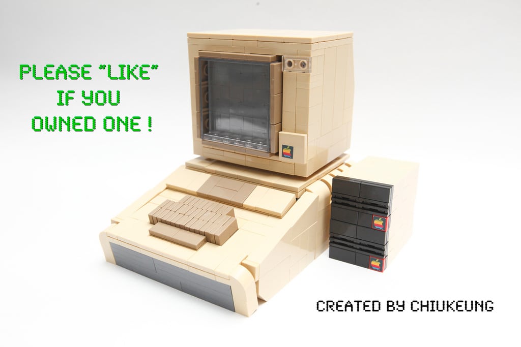 apple-computer-built-lego apple-computer-built-lego-vesion