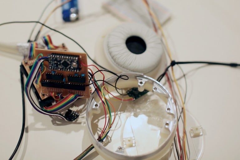 brain-scanner-headphones-music brain-scanning-headphones-music