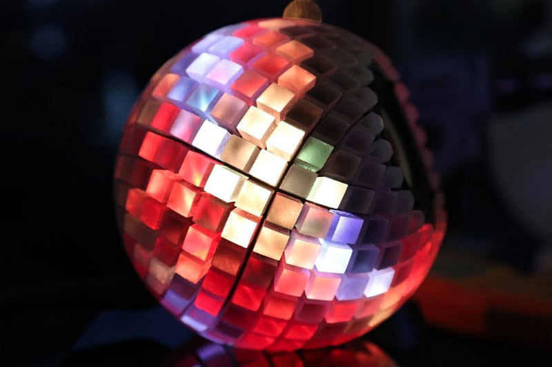 3d-printed-speakers-led printed-speakers-led-light-show