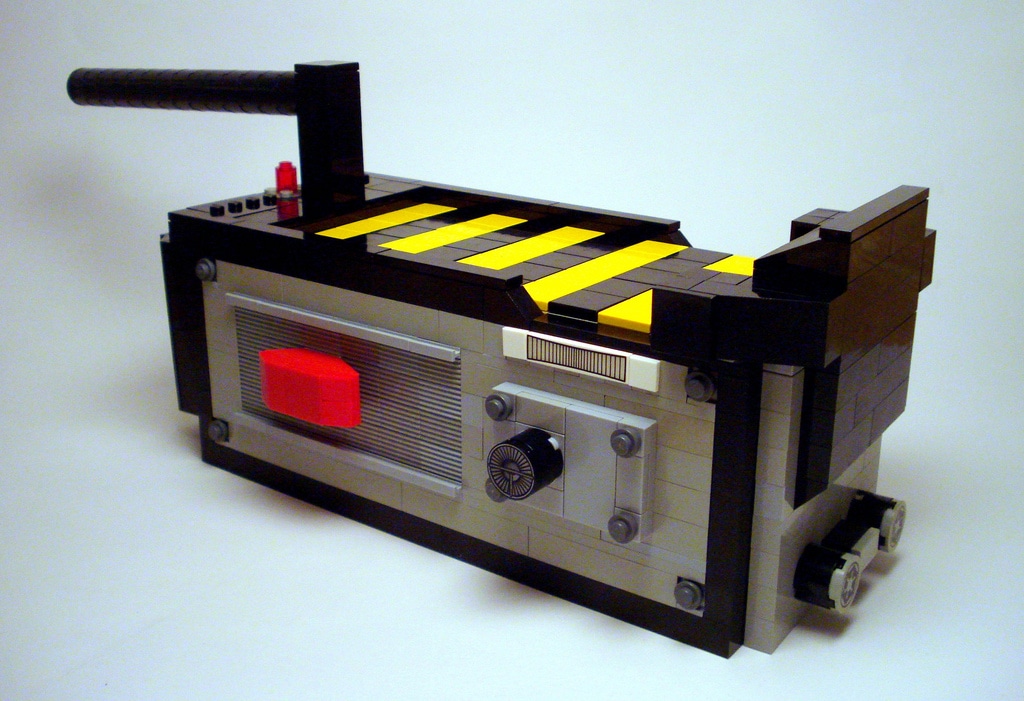 ghostbusters-recreated-in-lego ghostbusters-movie-ghost-trap-lego