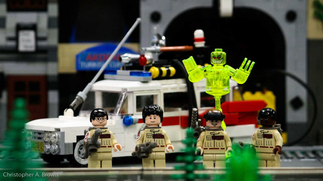ghostbusters-recreated-in-lego ghostbusters-movie-scene-in-lego