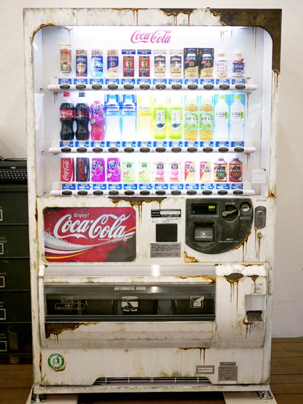 modern-gadgets-aging-art modern-gadgets-aging-art