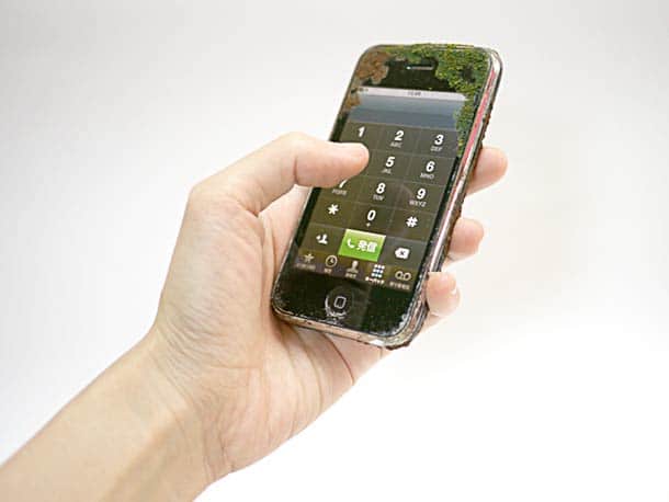 modern-gadgets-aging-art modern-gadgets-aging-art