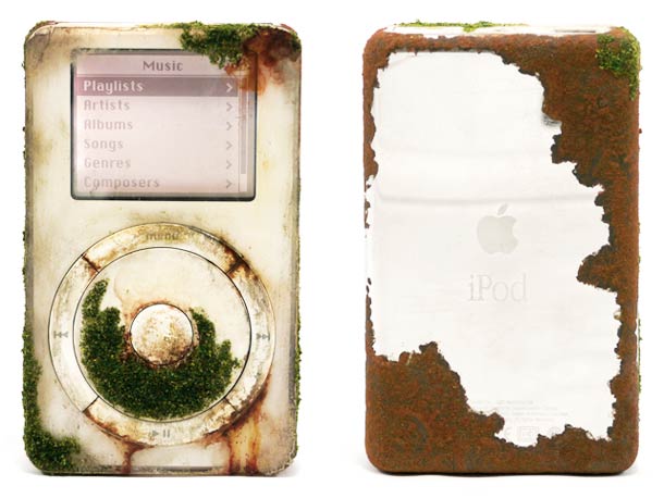 modern-gadgets-aging-art modern-gadgets-aging-art