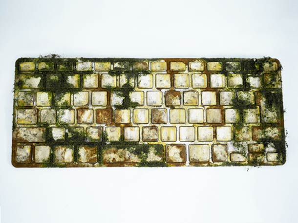 modern-gadgets-aging-art modern-gadgets-aging-art