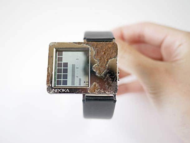 modern-gadgets-aging-art modern-gadgets-aging-art