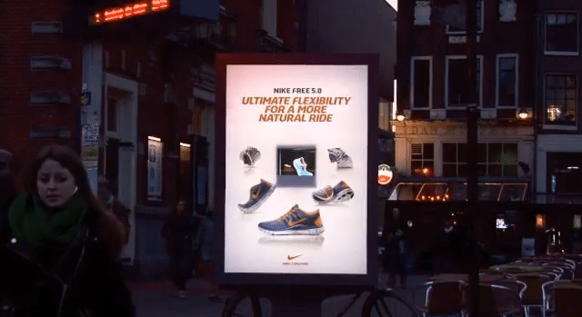 nike-holographic-displays-marketing nike-holographic-displays-marketing