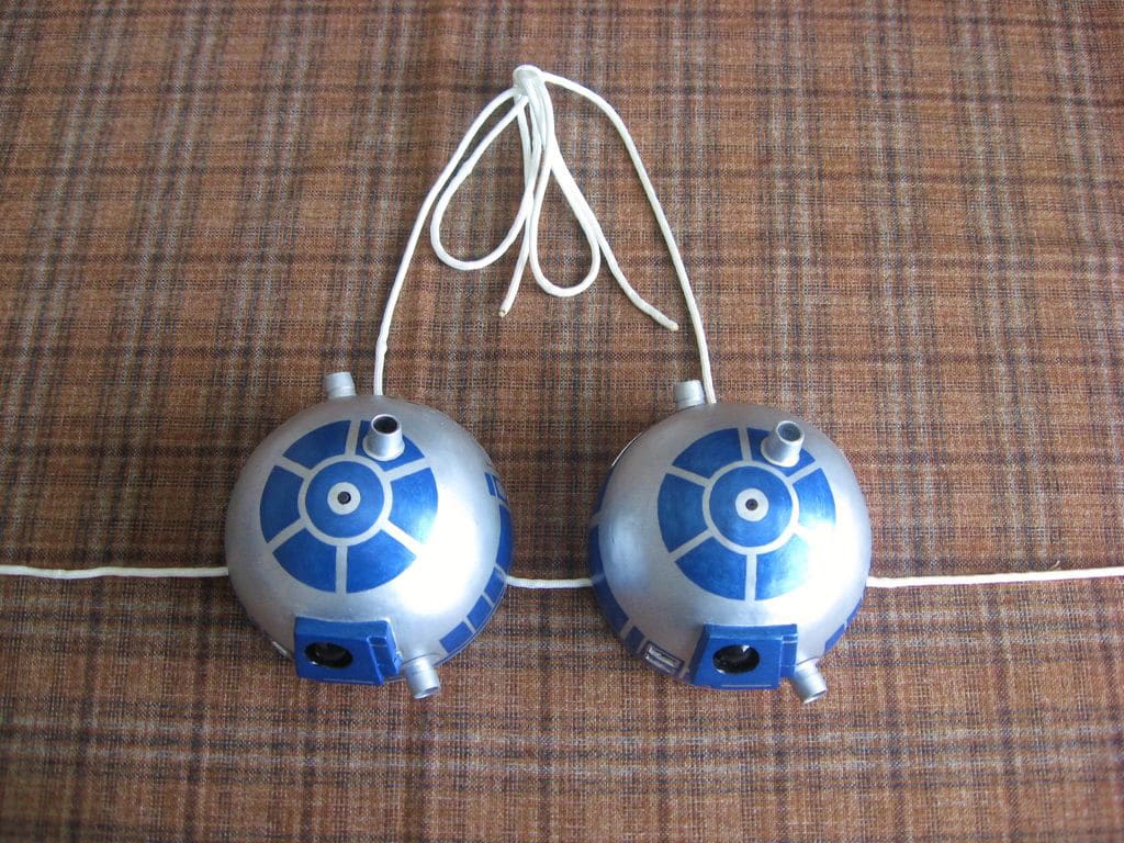 r2-d2-diy-bra star-wars-r2-d2-bra