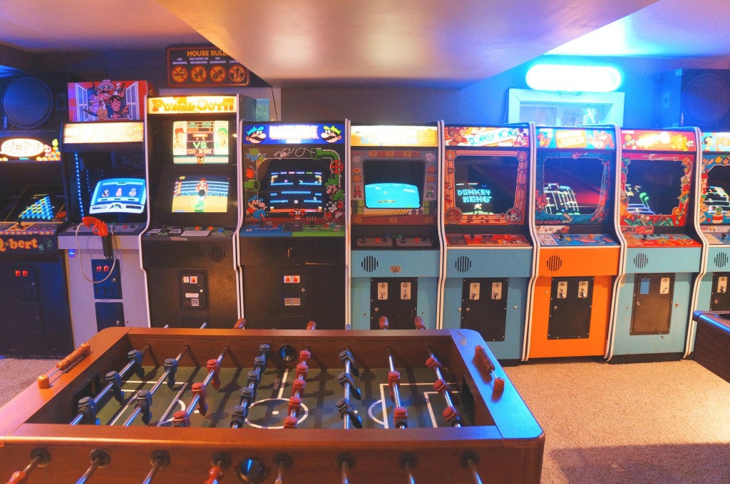 80s-style-arcade-room huge-80s-arcade-in-basement