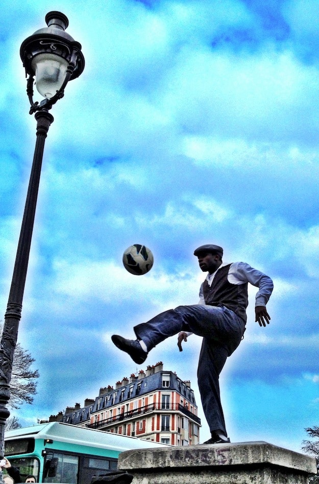 After-Soccer-Montmartre-Paris make-your-facebook-photos-pop