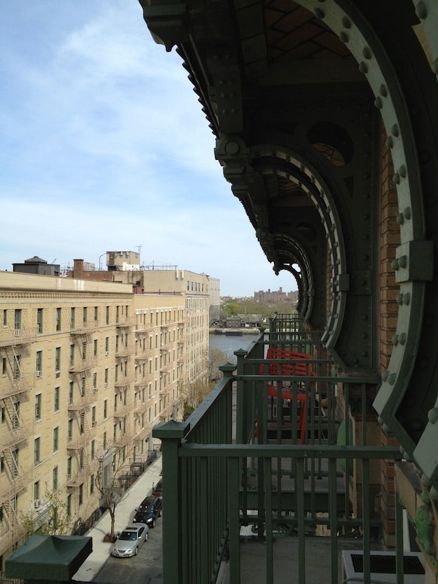 My-Balcony-Before-Makeover-Sad make-your-facebook-photos-pop