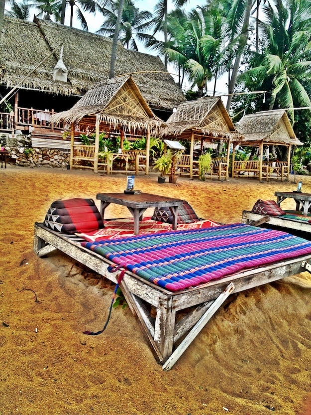 Thailand-Recliner-After-Makeover make-your-facebook-photos-pop