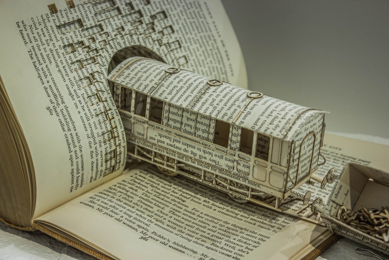 book-typography-carved-sculpture book-sculpture-typography-train