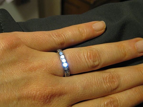 geek-engagement-led-ring