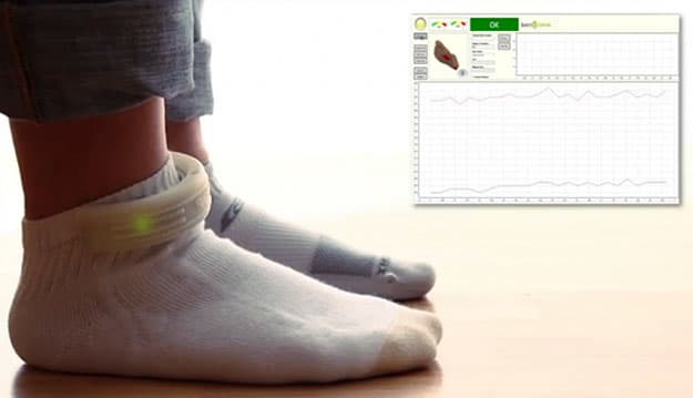 wearable-computer-socks-techies