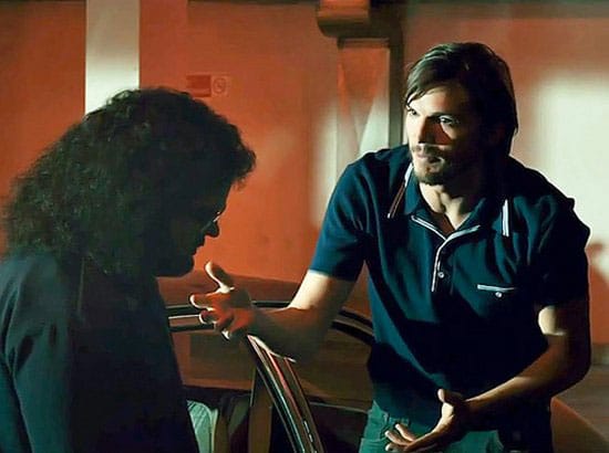 ashton-steve-jobs-costume costume-designer-steve-jobs-look