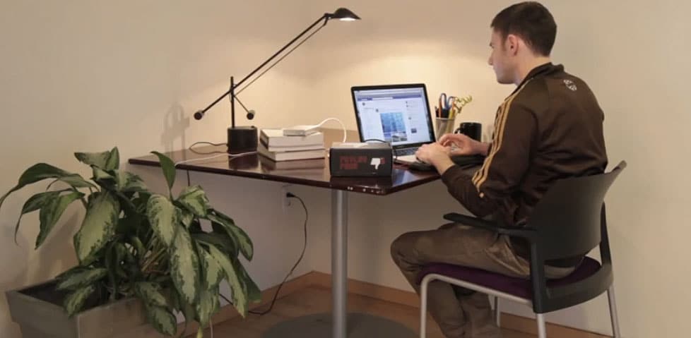 electrical-shock-facebook-addiction electrical-shock-therapy-facebook-addiction