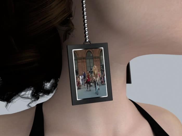 interactive-earrings-earlobe-video video-earrings-play-videos