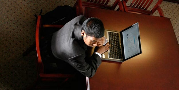 social-media-causing-loneliness loneliness-most-common-ailment