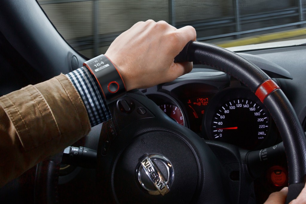 Nissan Sport Nismo Smartwatch