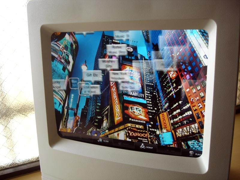 Retro Macintosh iPad Stand Retro Macintosh iPad Stand