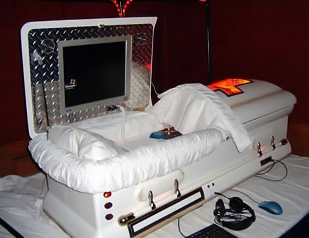 Coffin Computer Case-Mod Coffin Computer Case-Mod