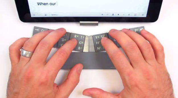 TextBlade Portable iPhone Keyboard TextBlade Portable iPhone Keyboard