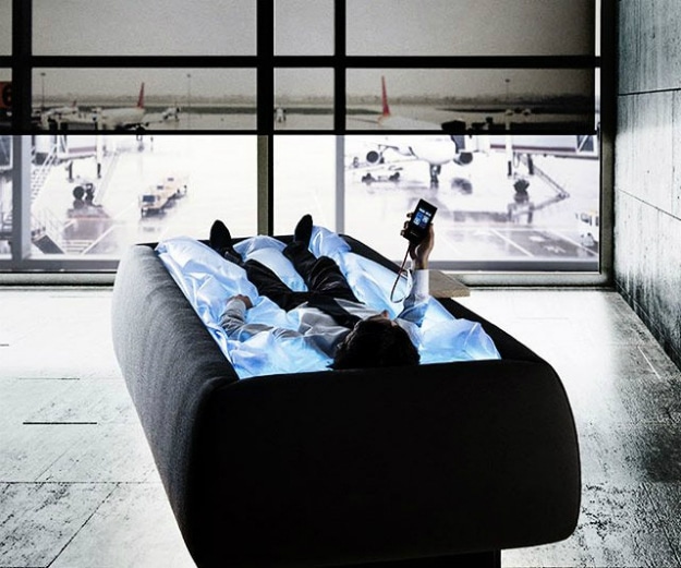 Zero-Gravity Dry Pool Relaxation