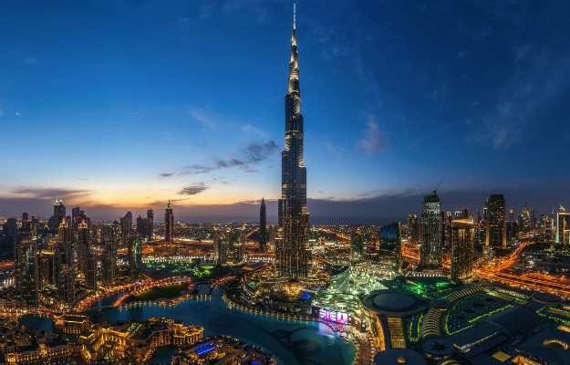 Night Skyline Dubai Header