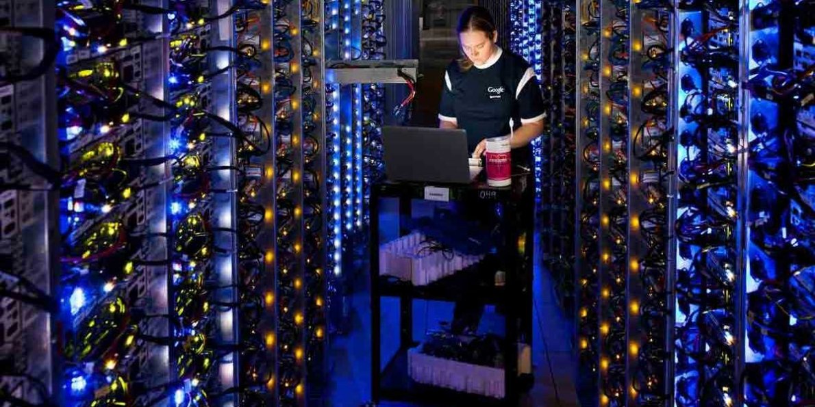 Artificial Intelligence Art Server Article Image