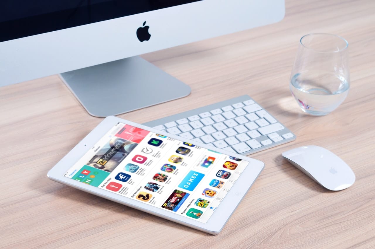Five-Star App Review Tips Header Image