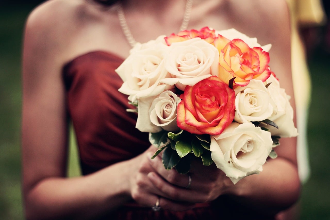 Bridesmaid Expectations Tips Header Image