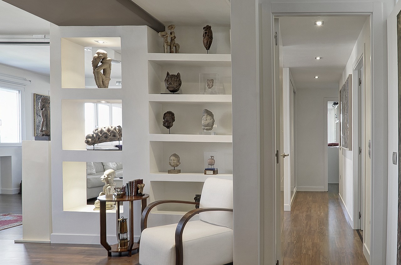 Selling Home Retire Article Image