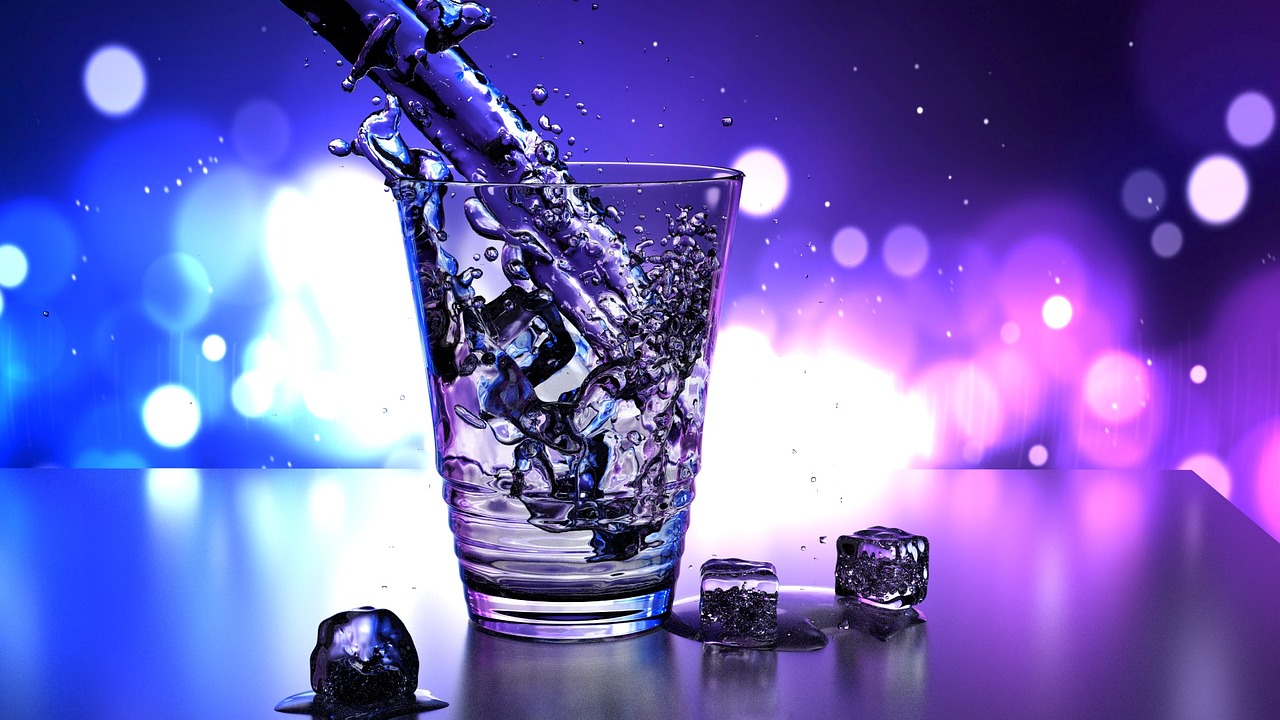 15 College Drinks Header Image