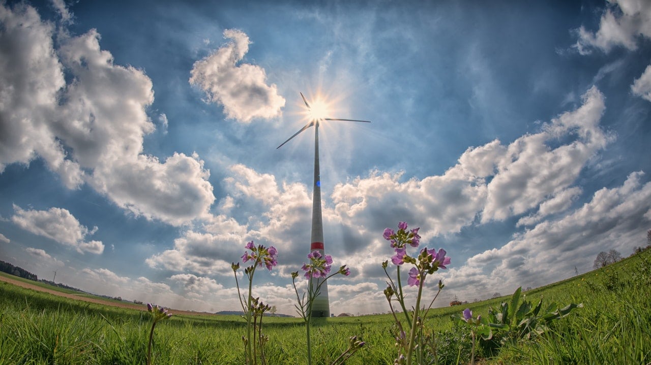 Benefits Renewable Energy Header Image