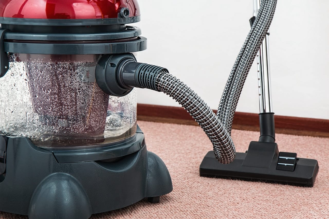 5 Ways Clean Carpet Header Image